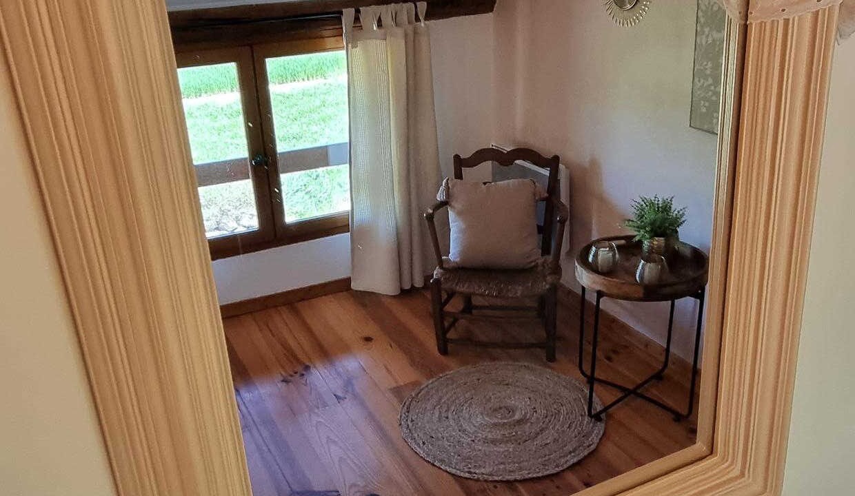 Photo of Others in Thil