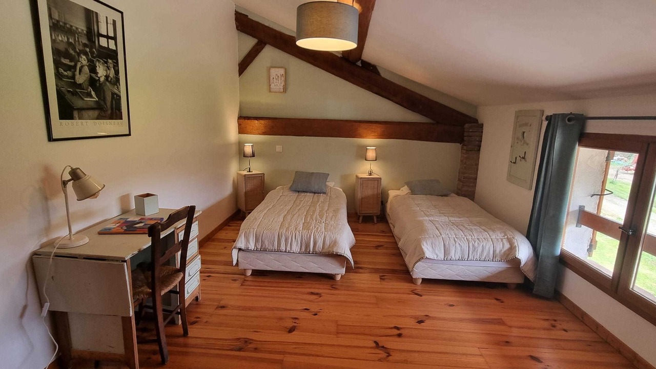 Photo of Bedroom in Thil