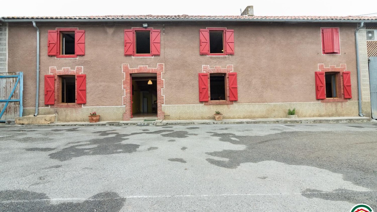 Photo of Outdoor in Saint-Plancard