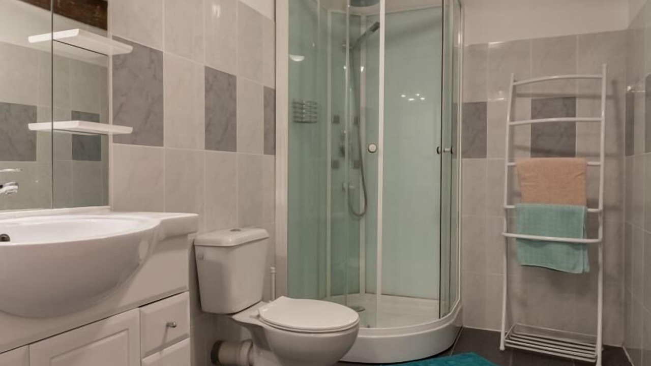 Photo of Bathroom in Saint-Plancard