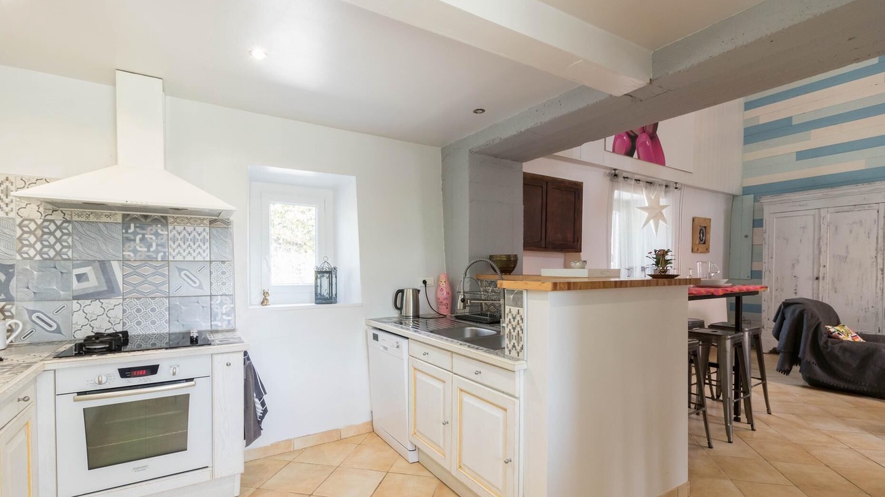 Photo of Kitchen in Rouede