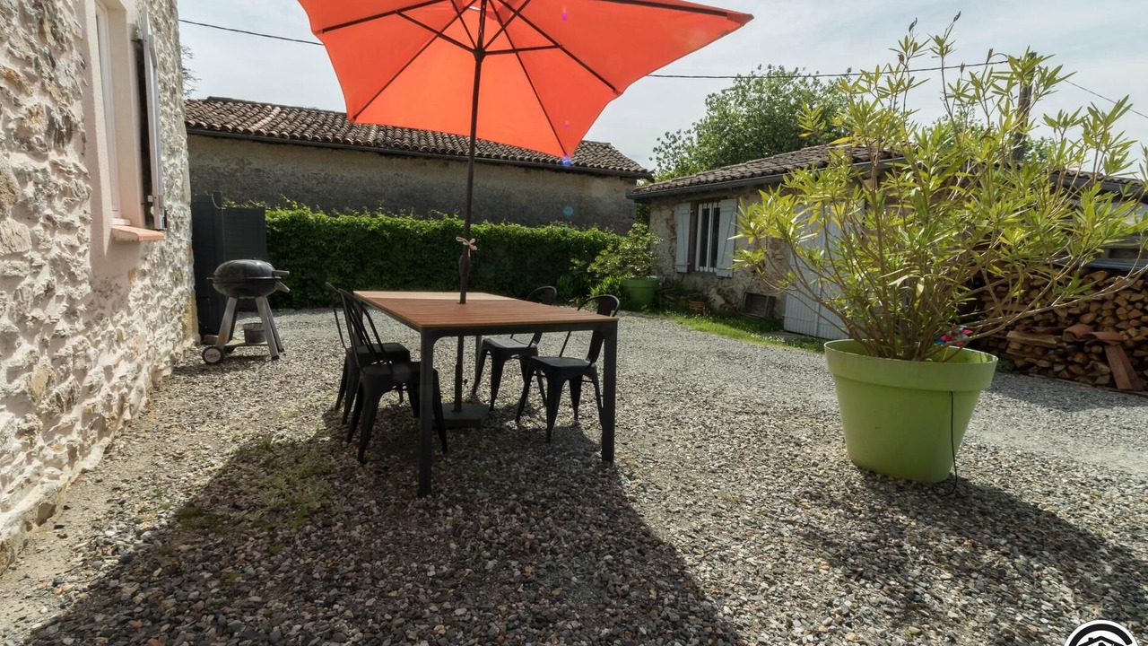Photo of Outdoor in Rouede