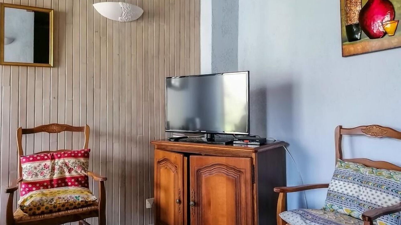 Photo of Livingroom in Fougaron
