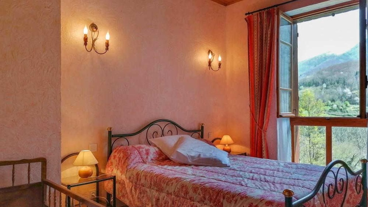 Photo of Bedroom in Fougaron