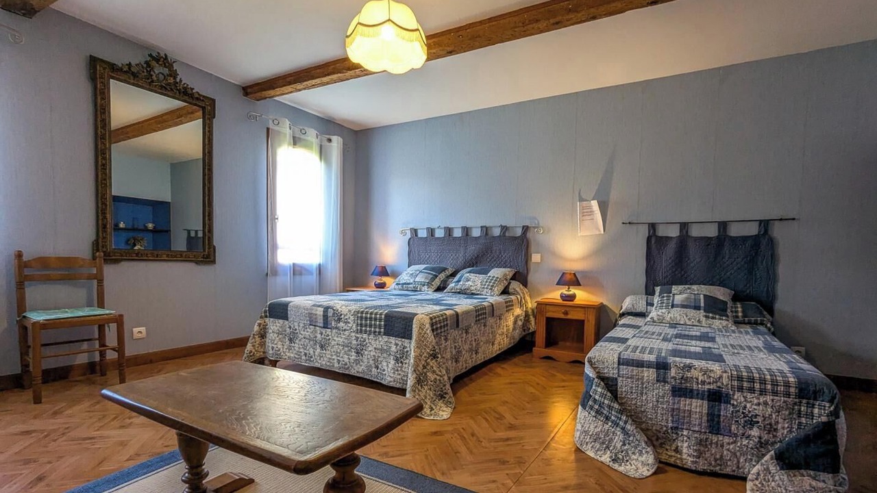 Photo of Bedroom in Izaut-de-l'Hotel