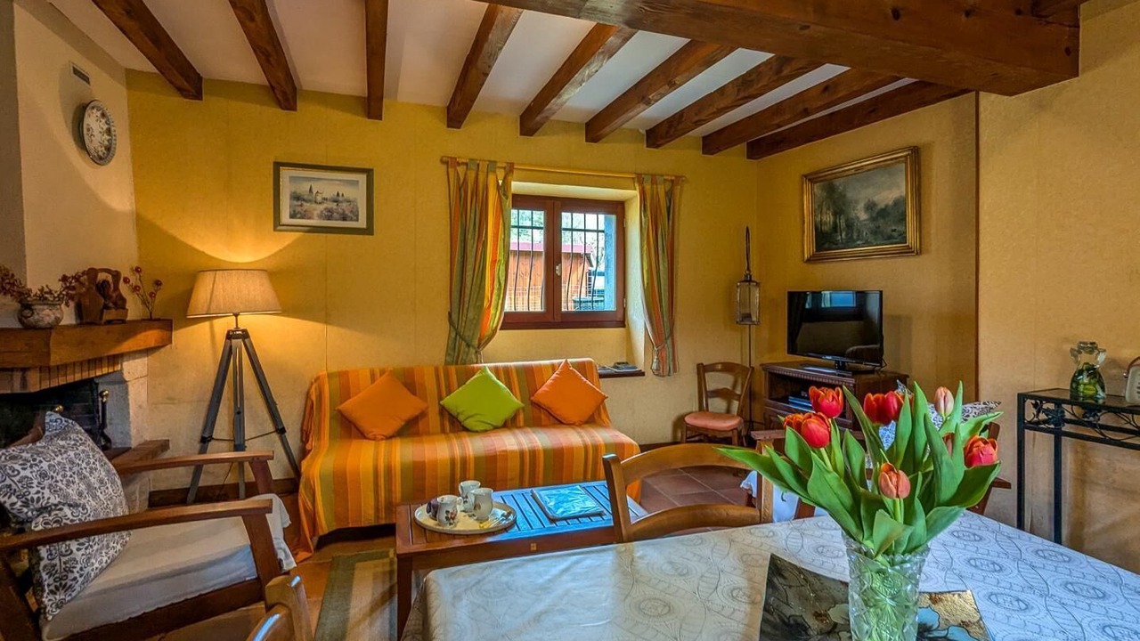 Photo of Livingroom in Izaut-de-l'Hotel