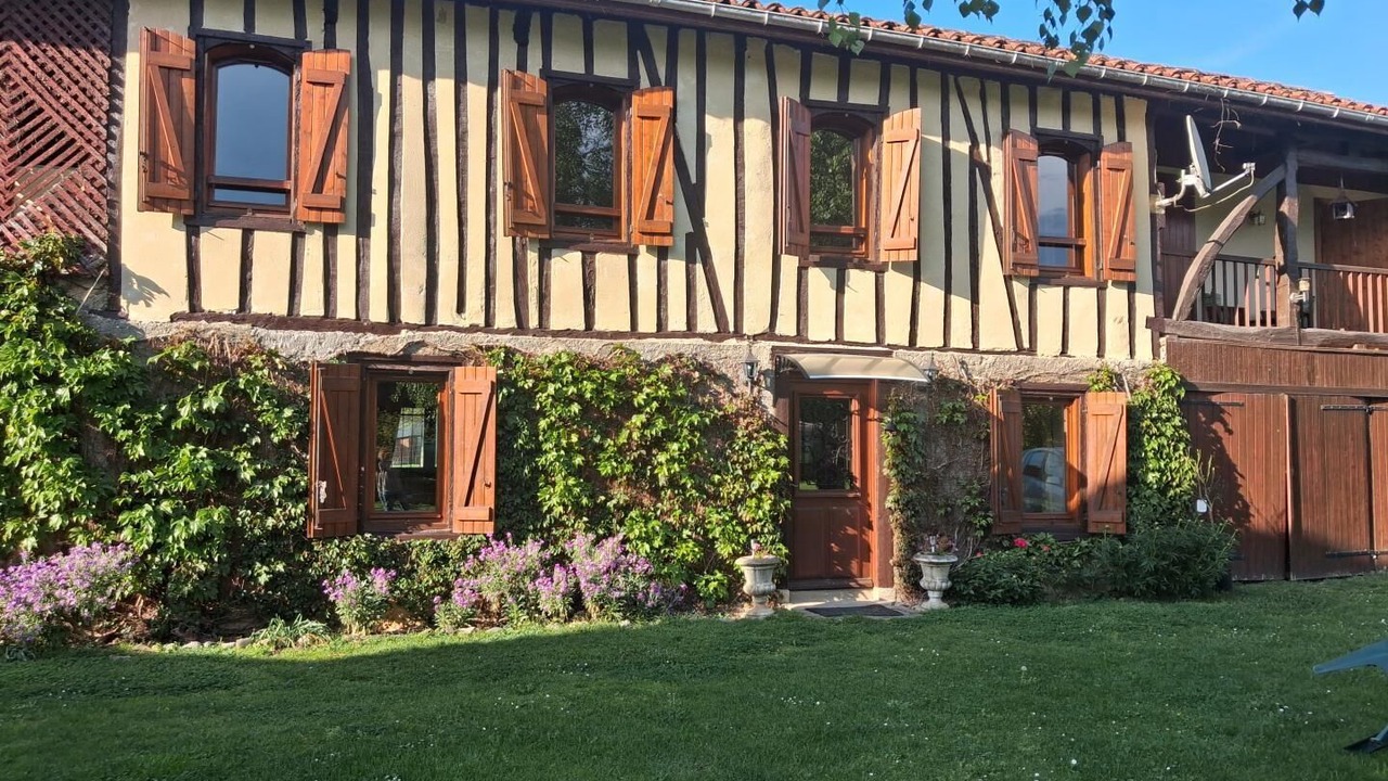 Photo of Outdoor in Izaut-de-l'Hotel