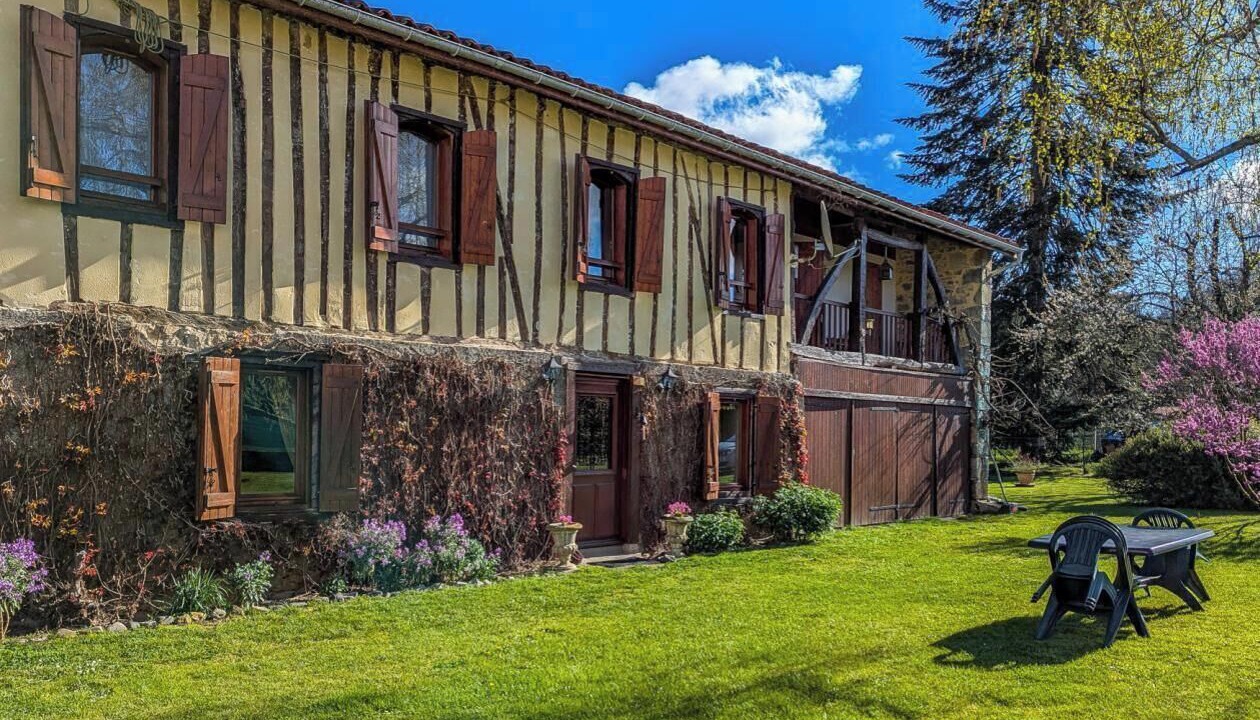 Photo of Outdoor in Izaut-de-l'Hotel