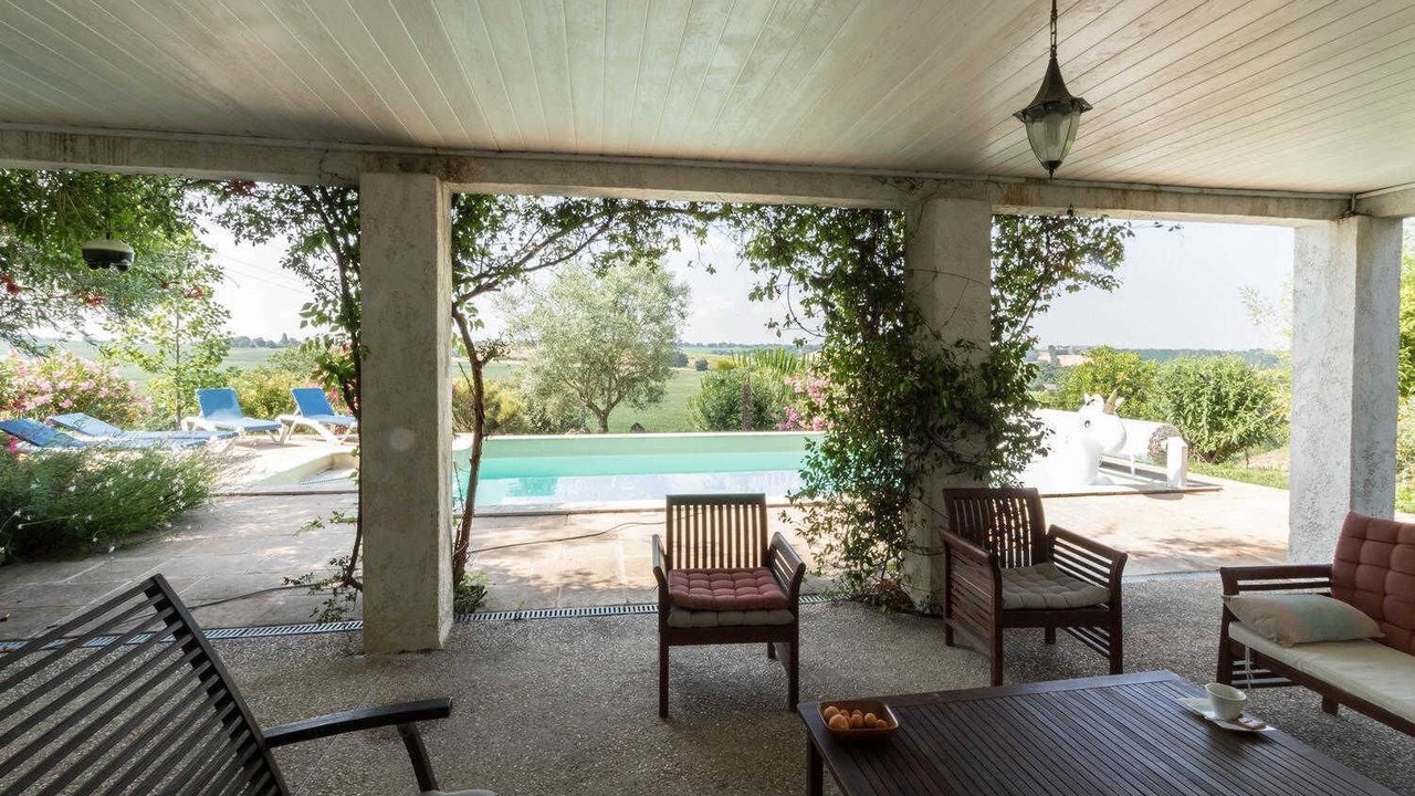 Photo of Patio Balcony in Montrabe