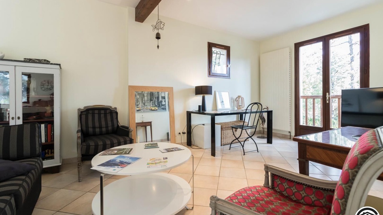 Photo of Livingroom in Revel