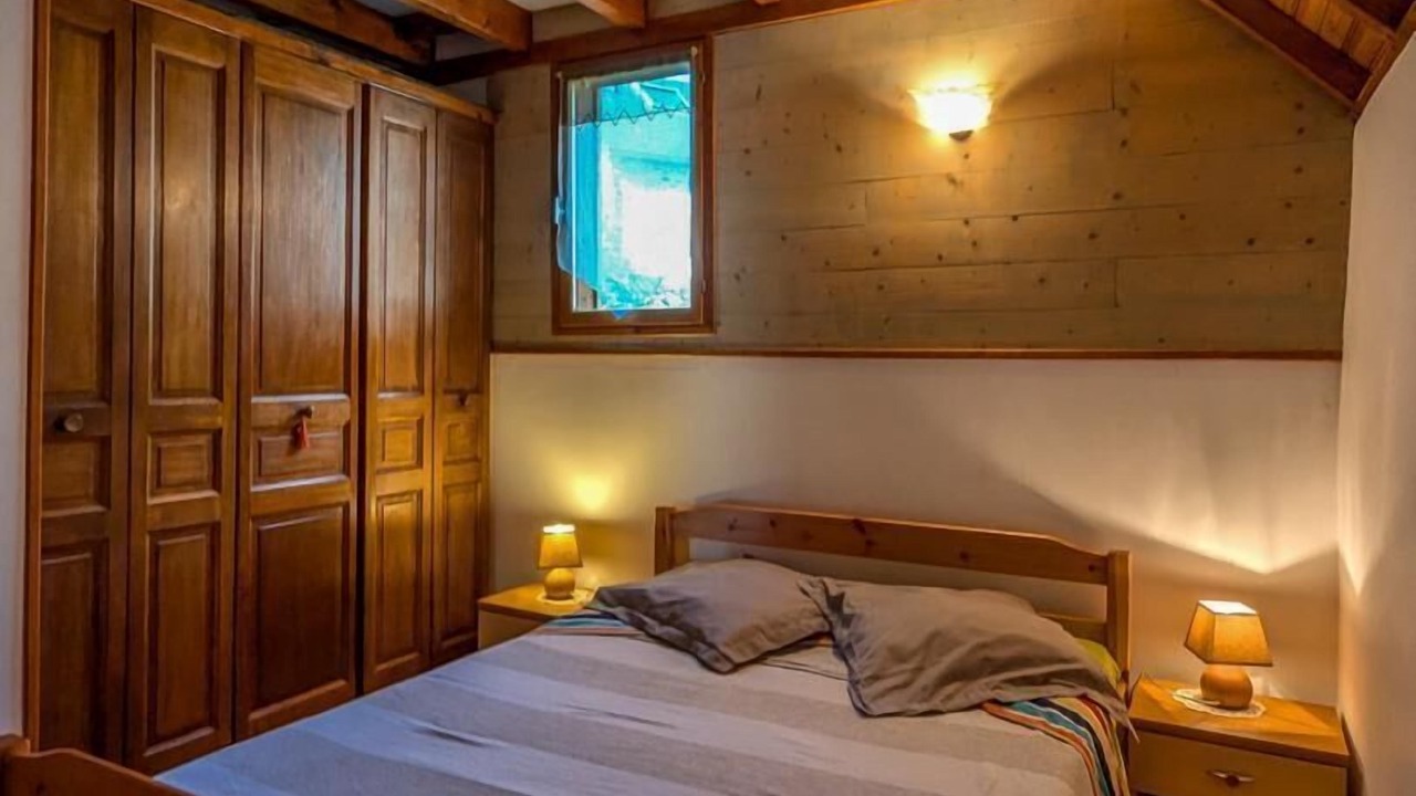 Photo of Bedroom in Bezins-Garraux