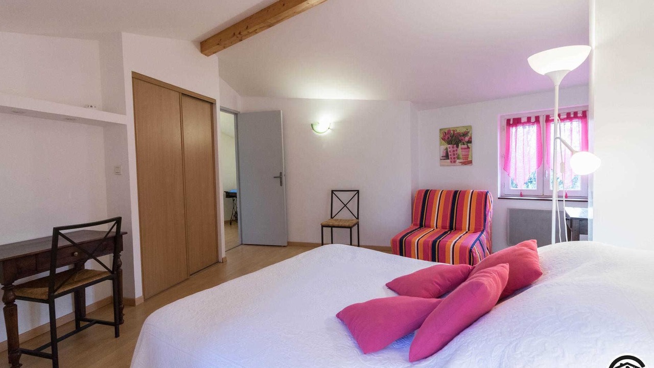 Photo of Bedroom in Saint-Felix-Lauragais
