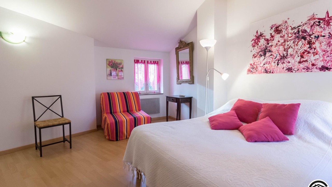 Photo of Bedroom in Saint-Felix-Lauragais