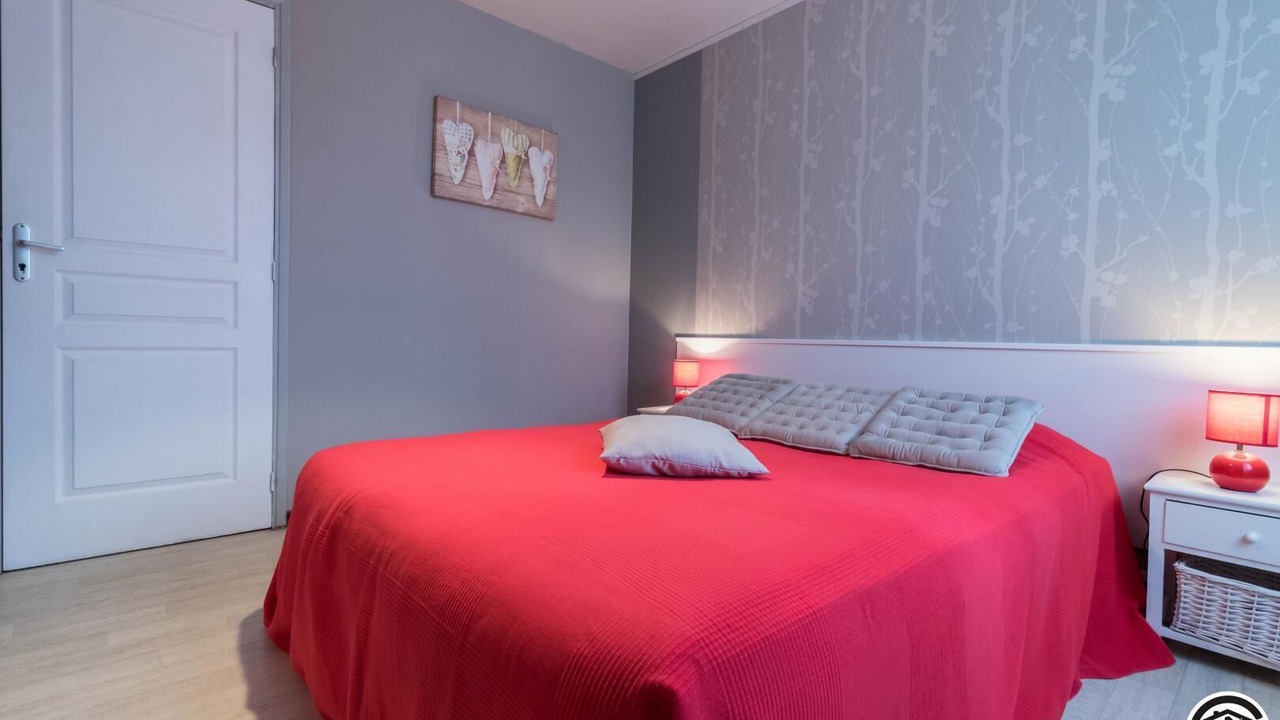 Photo of Bedroom in Lherm