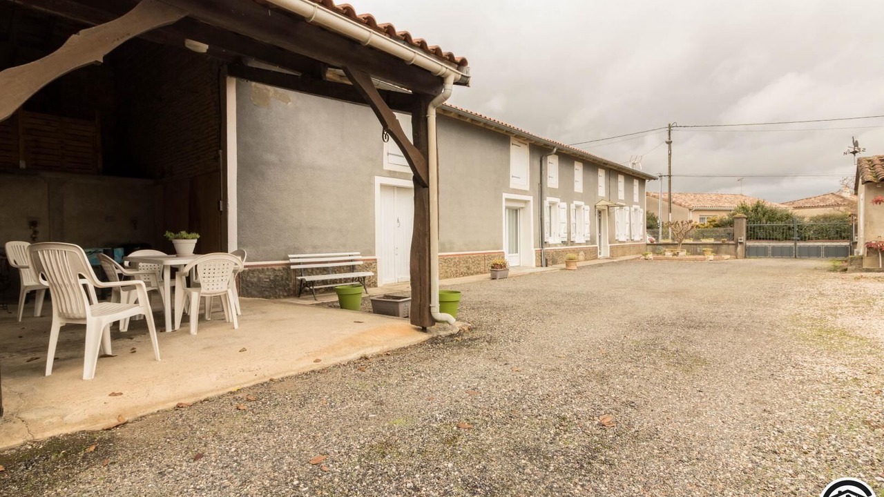 Photo of Outdoor in Lherm