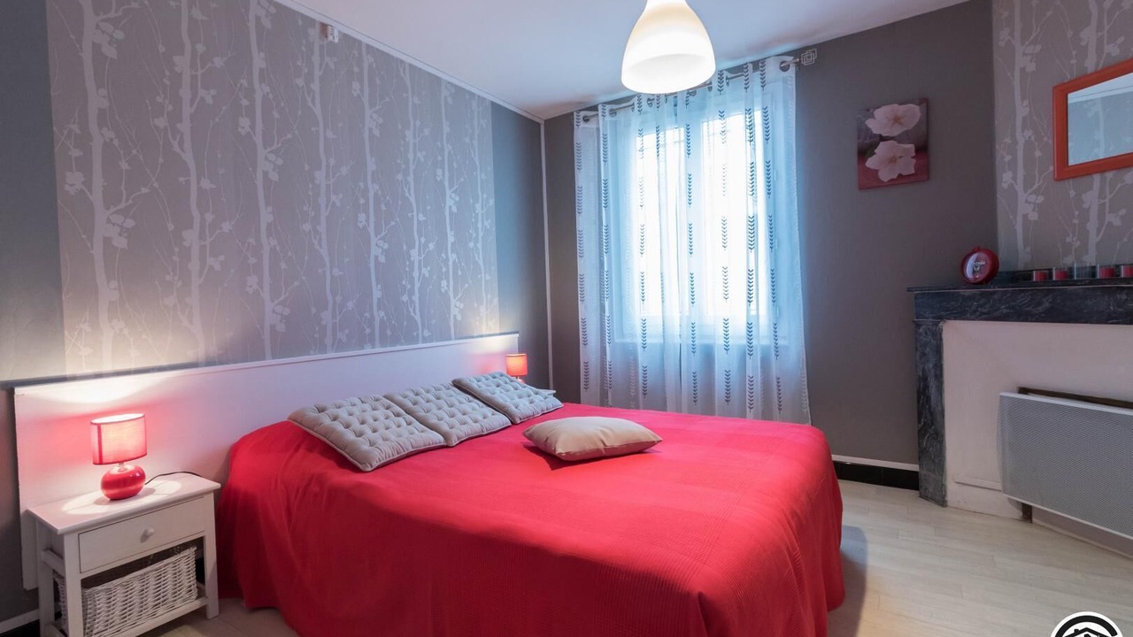 Photo of Bedroom in Lherm