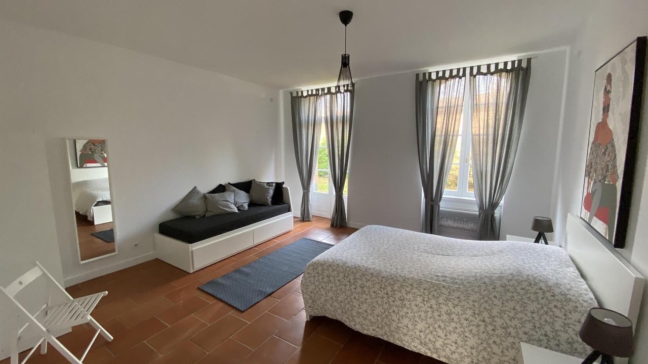 Photo of Bedroom in Tarabel