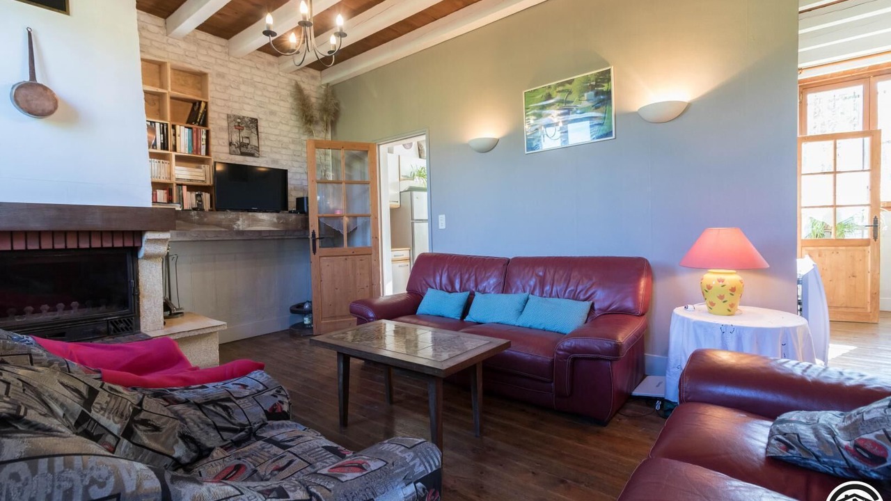 Photo of Livingroom in Montbrun-Bocage