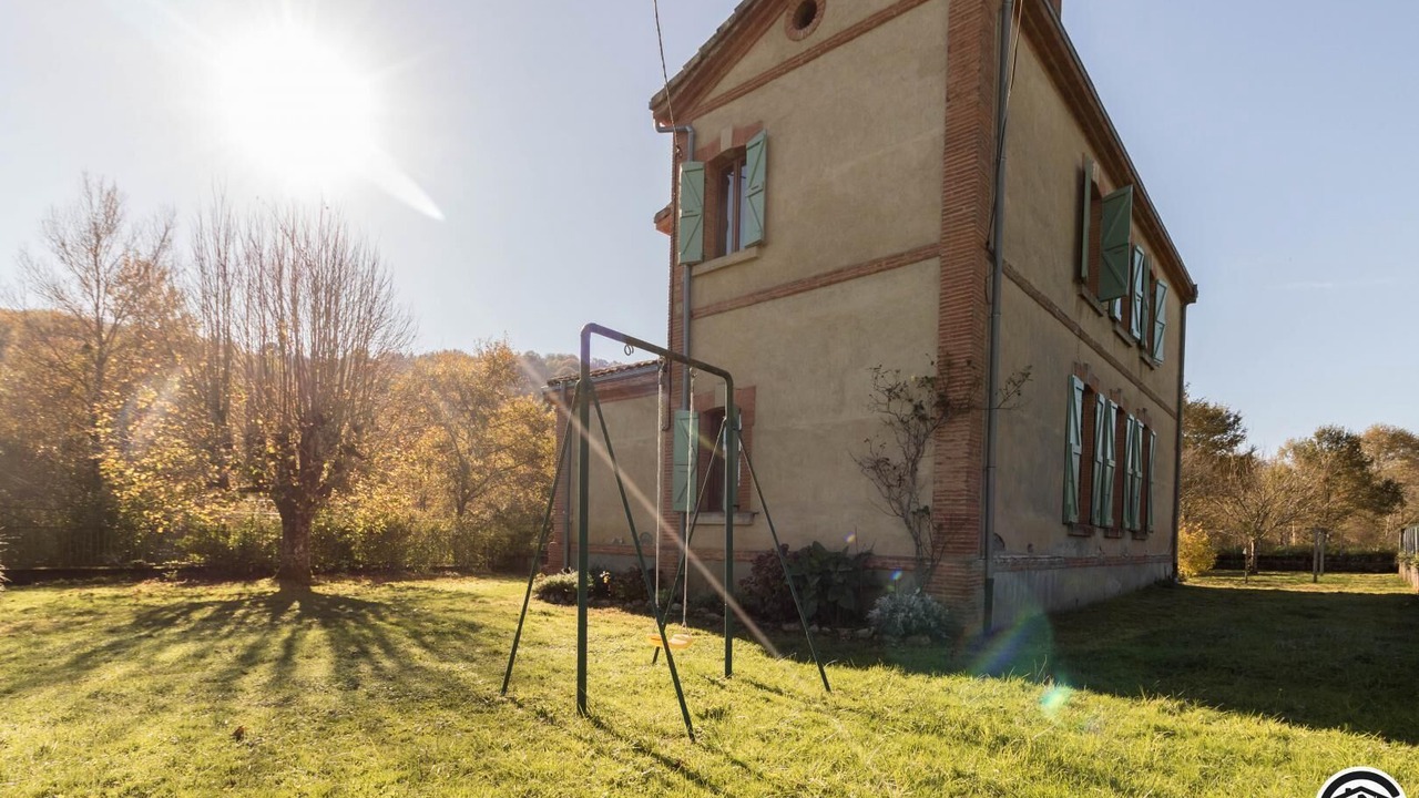 Photo of Outdoor in Montbrun-Bocage