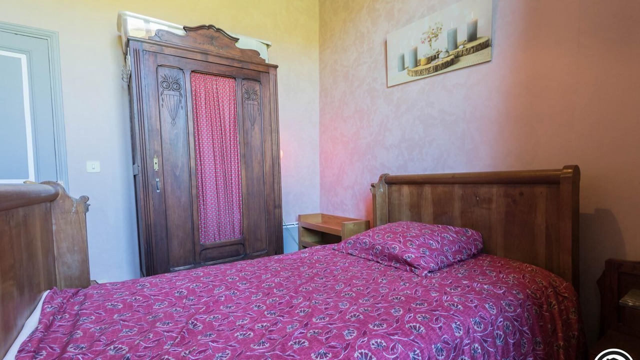 Photo of Bedroom in Montbrun-Bocage