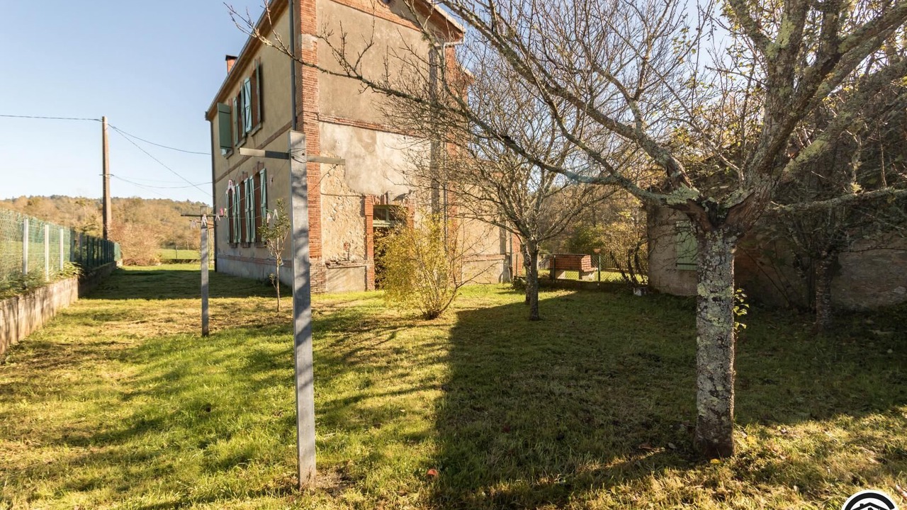 Photo of Outdoor in Montbrun-Bocage