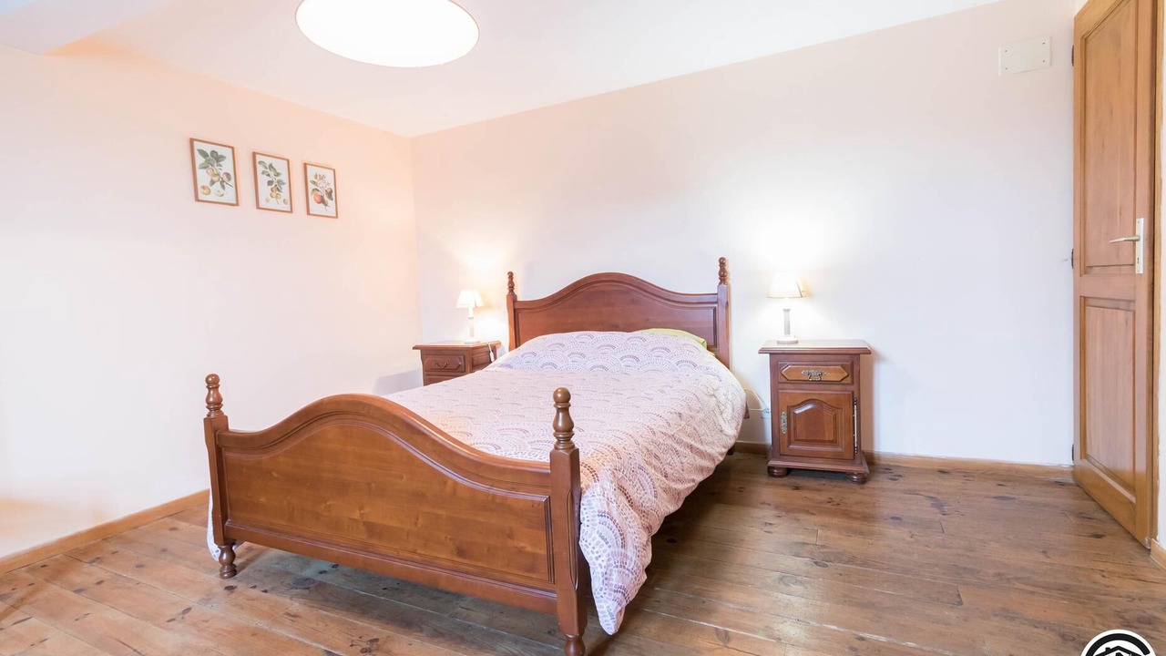 Photo of Bedroom in Montbrun-Bocage
