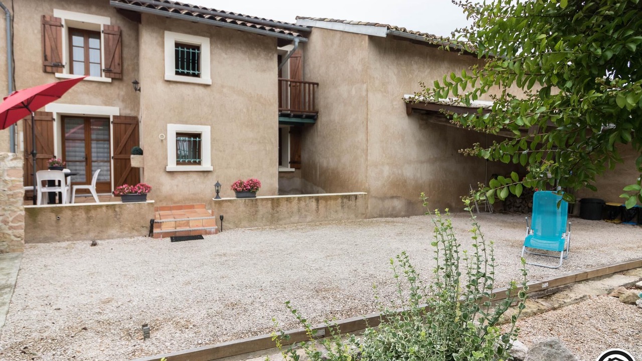 Photo of Patio Balcony in Mancioux