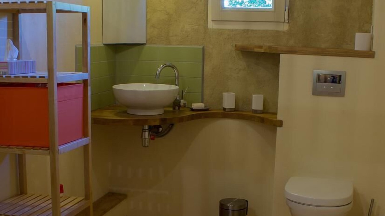 Photo of Bathroom in Forgues