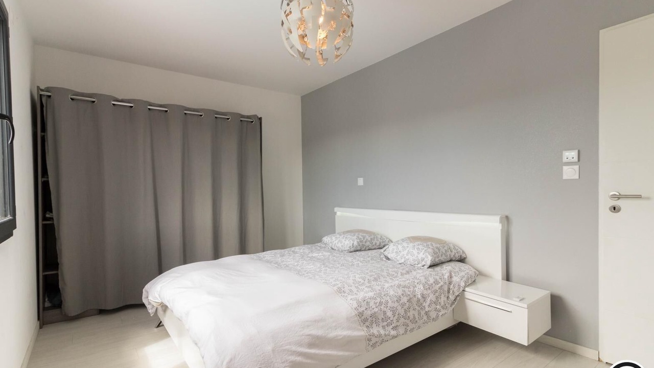 Photo of Bedroom in Merville