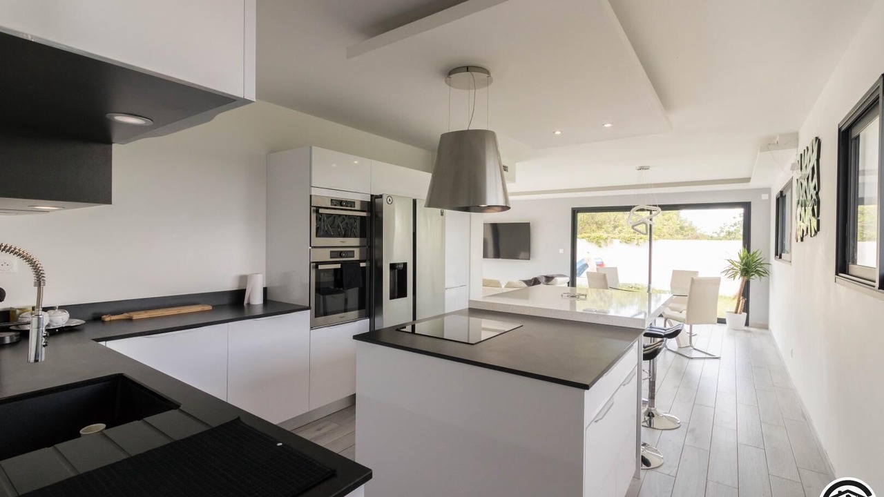 Photo of Kitchen in Merville