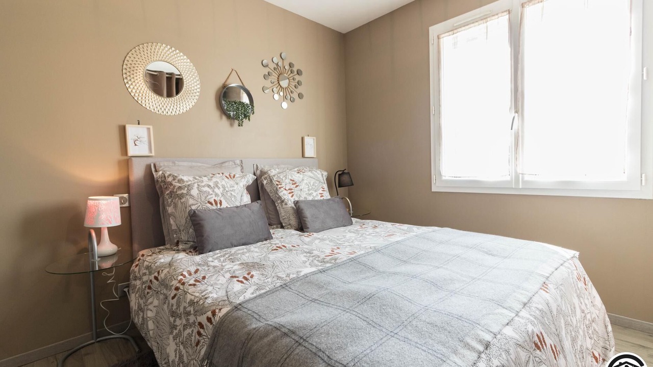 Photo of Bedroom in Lestelle-de-Saint-Martory