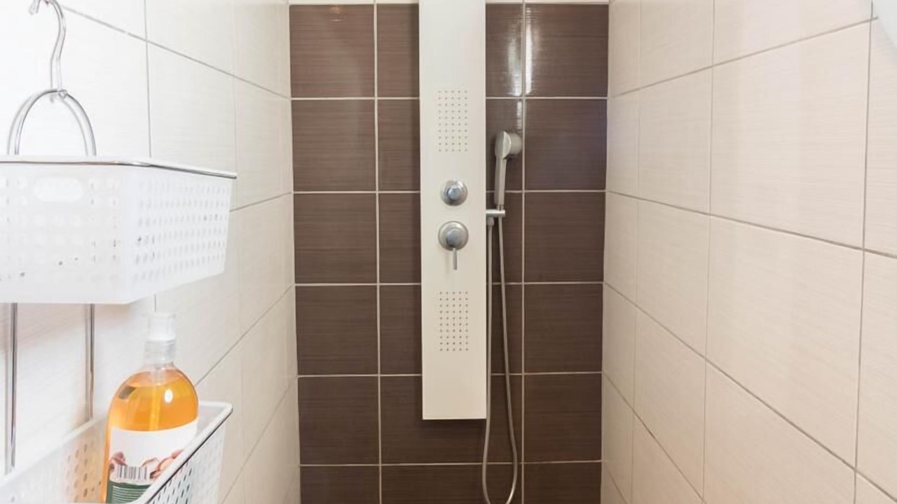 Photo of Bathroom in Lestelle-de-Saint-Martory
