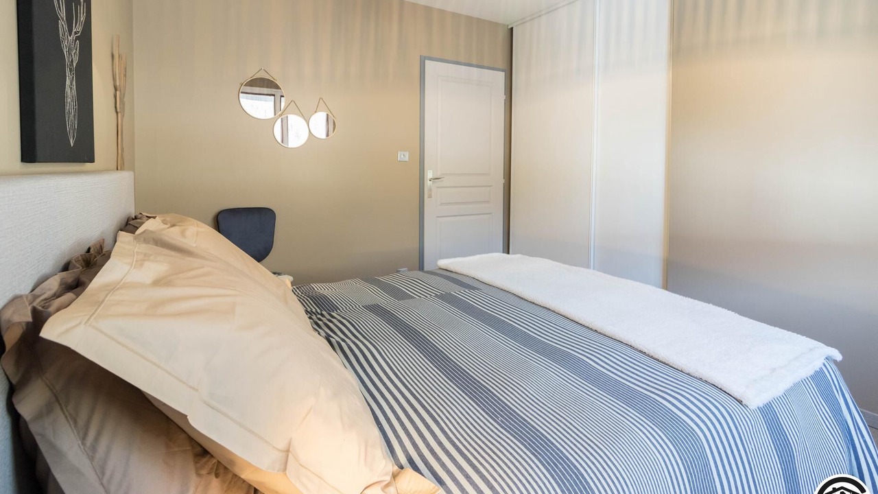 Photo of Bedroom in Lestelle-de-Saint-Martory