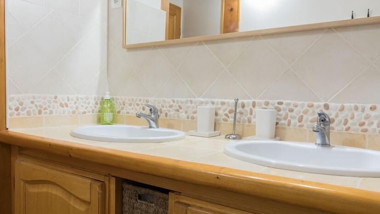 Photo of Bathroom in Montaut