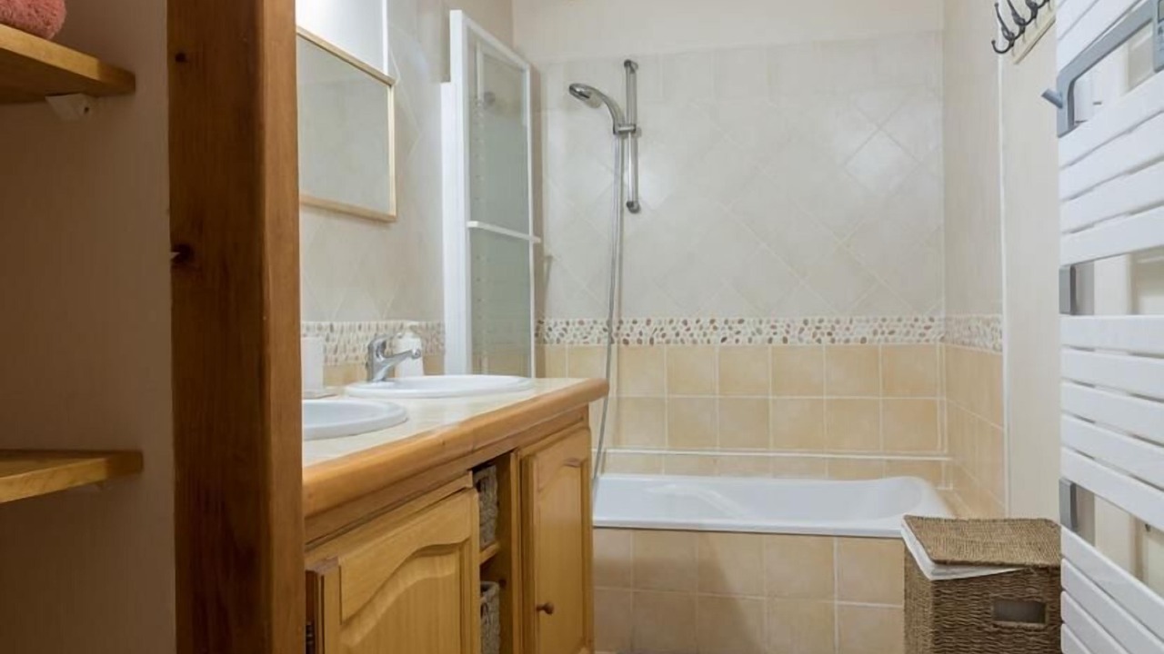 Photo of Bathroom in Montaut