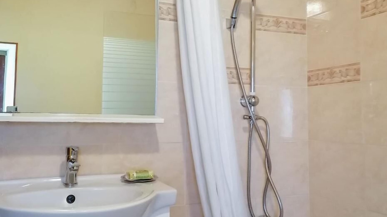Photo of Bathroom in Montespan