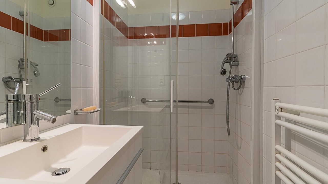 Photo of Bathroom in Cintegabelle