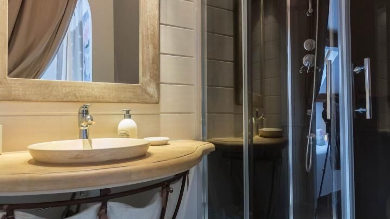 Photo of Bathroom in Saint-Felix-Lauragais