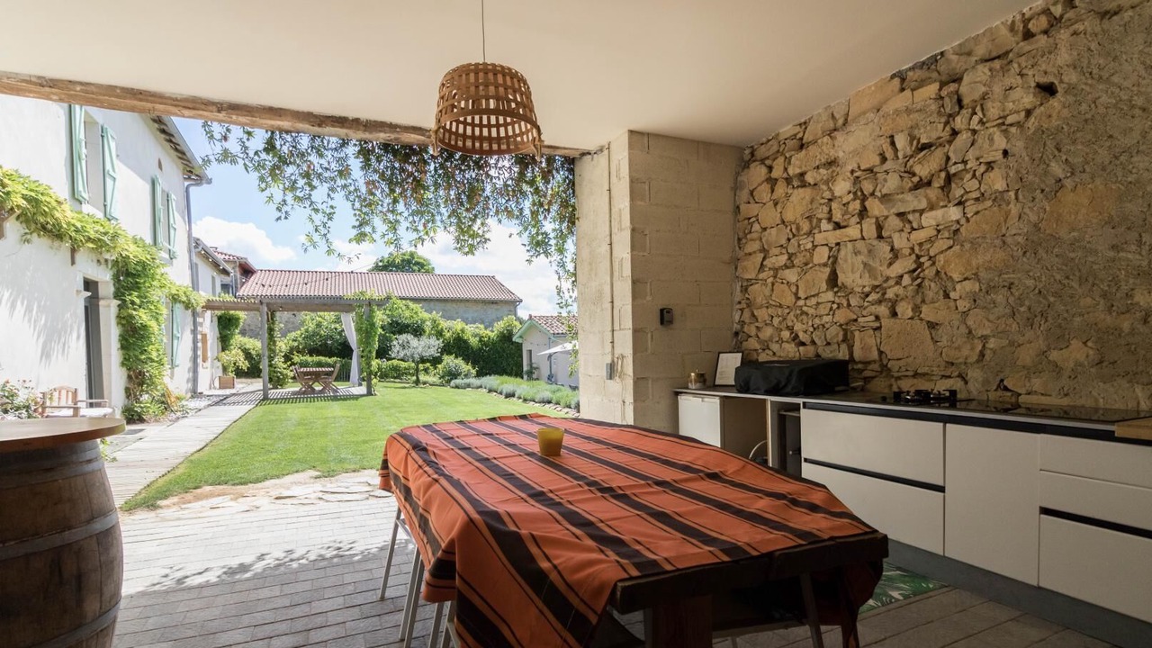 Photo of Outdoor in Sepx