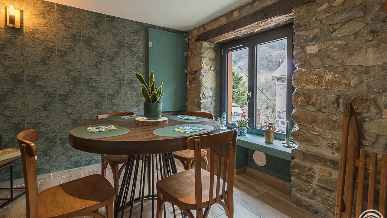 Photo of Others in Boutx