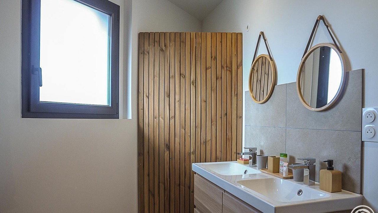 Photo of Bathroom in Beaupuy