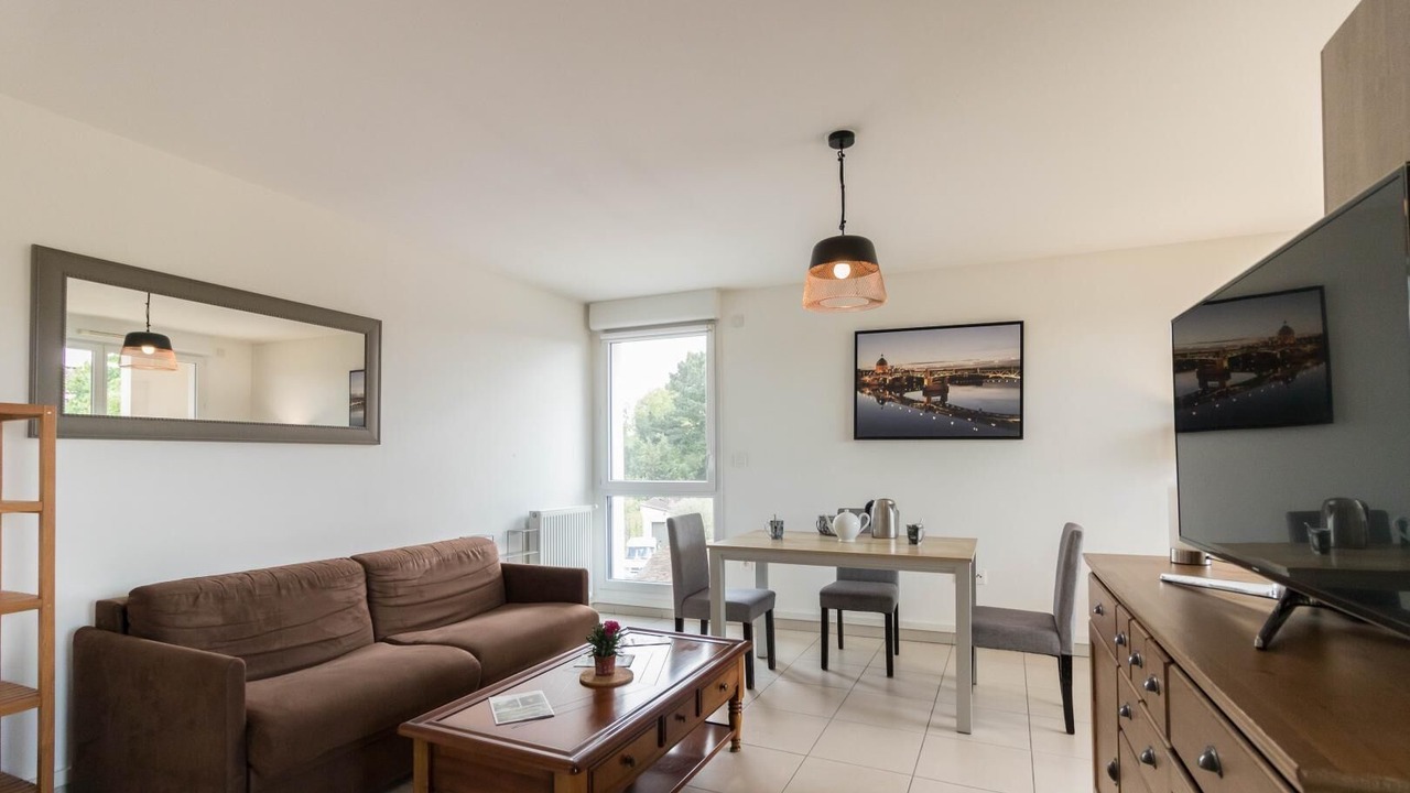 Photo of Livingroom in Trois Cocus - Borderouge - Croix-Daurade - Paleficat