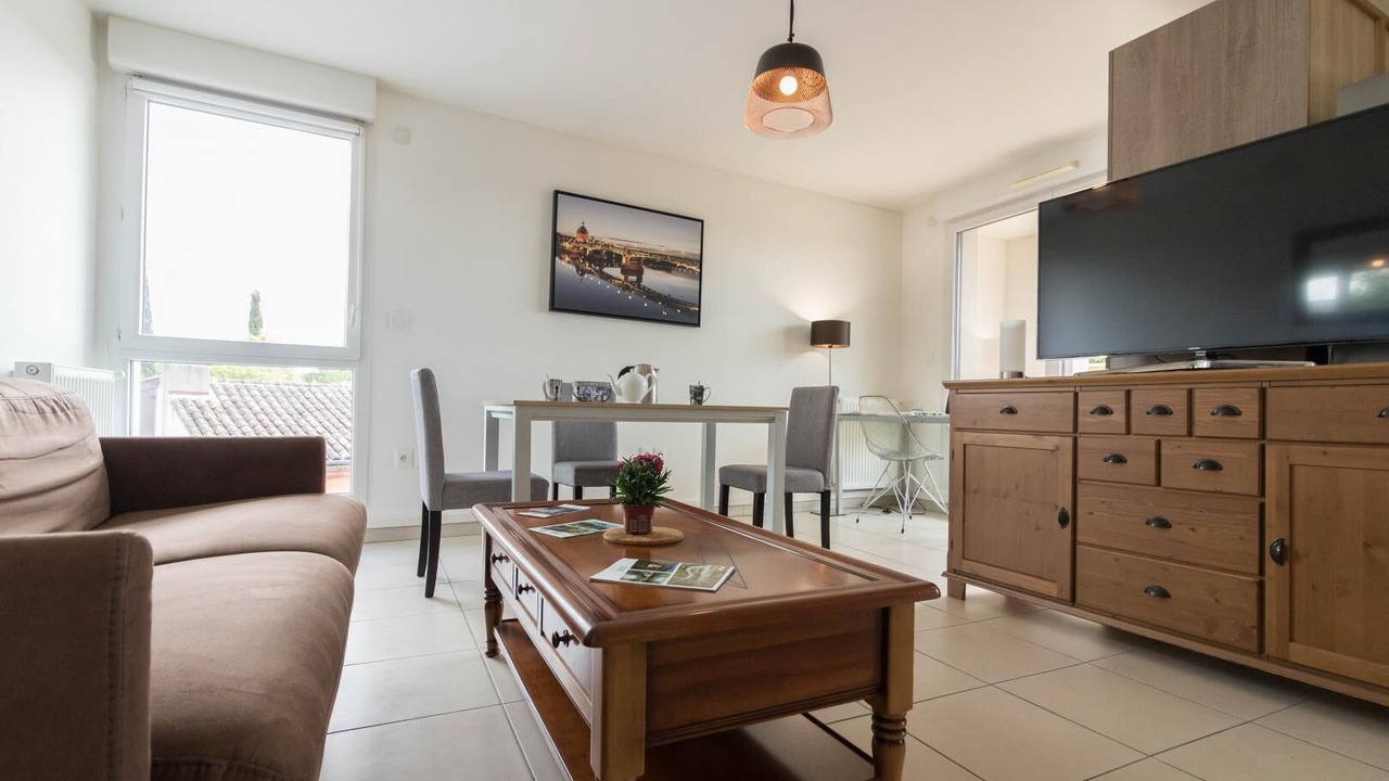 Photo of Livingroom in Trois Cocus - Borderouge - Croix-Daurade - Paleficat