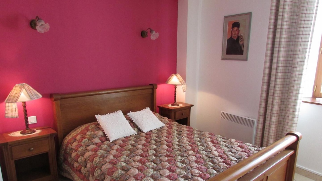 Photo of Bedroom in Cier-de-Luchon