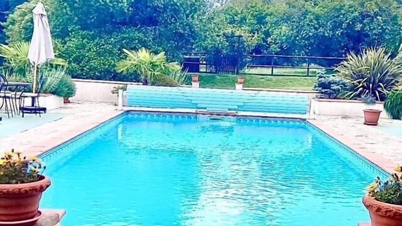 Photo of Outdoor in Salerm