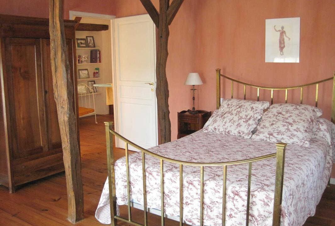 Photo of Bedroom in Leguevin