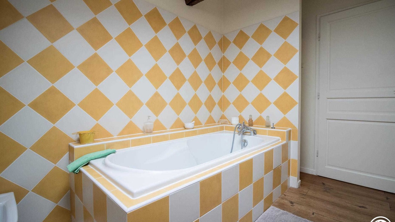 Photo of Bathroom in Leguevin