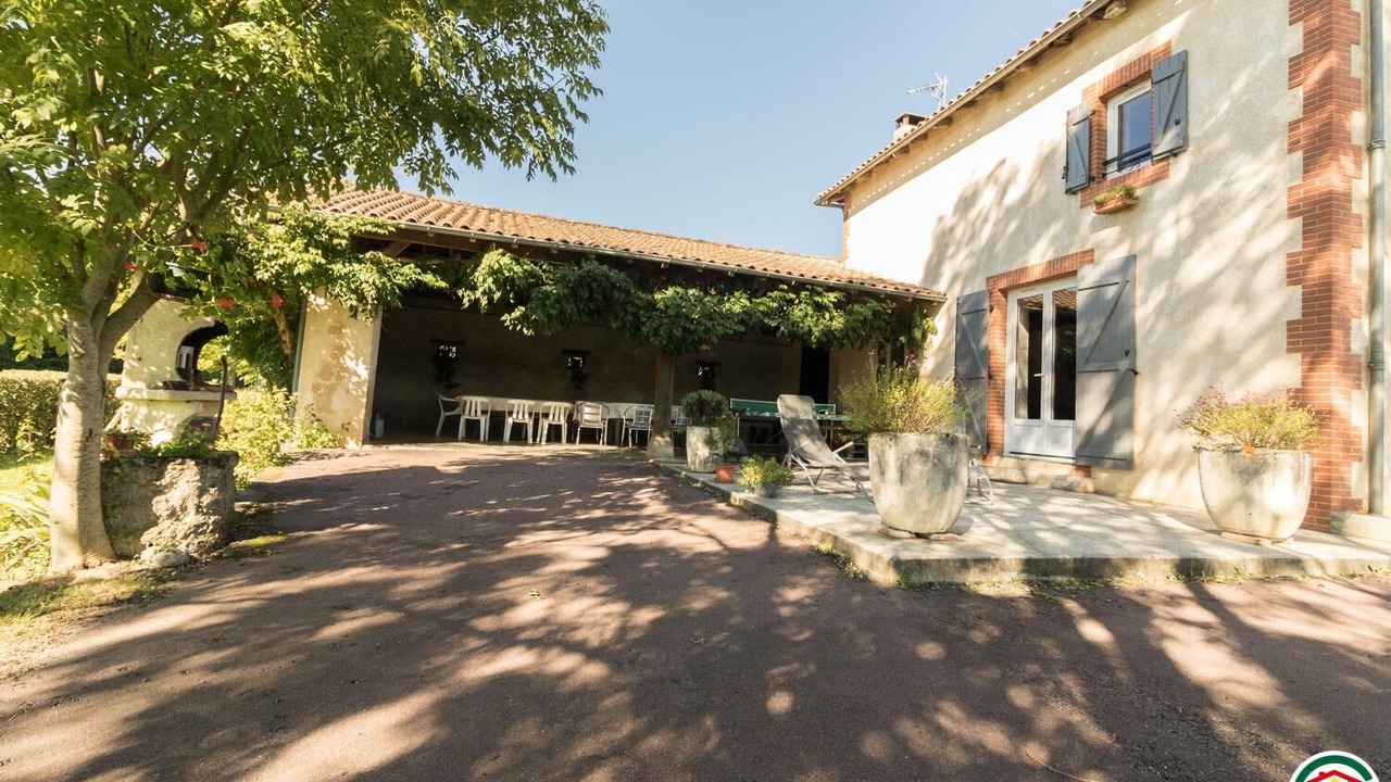 Photo of Patio Balcony in Ciadoux