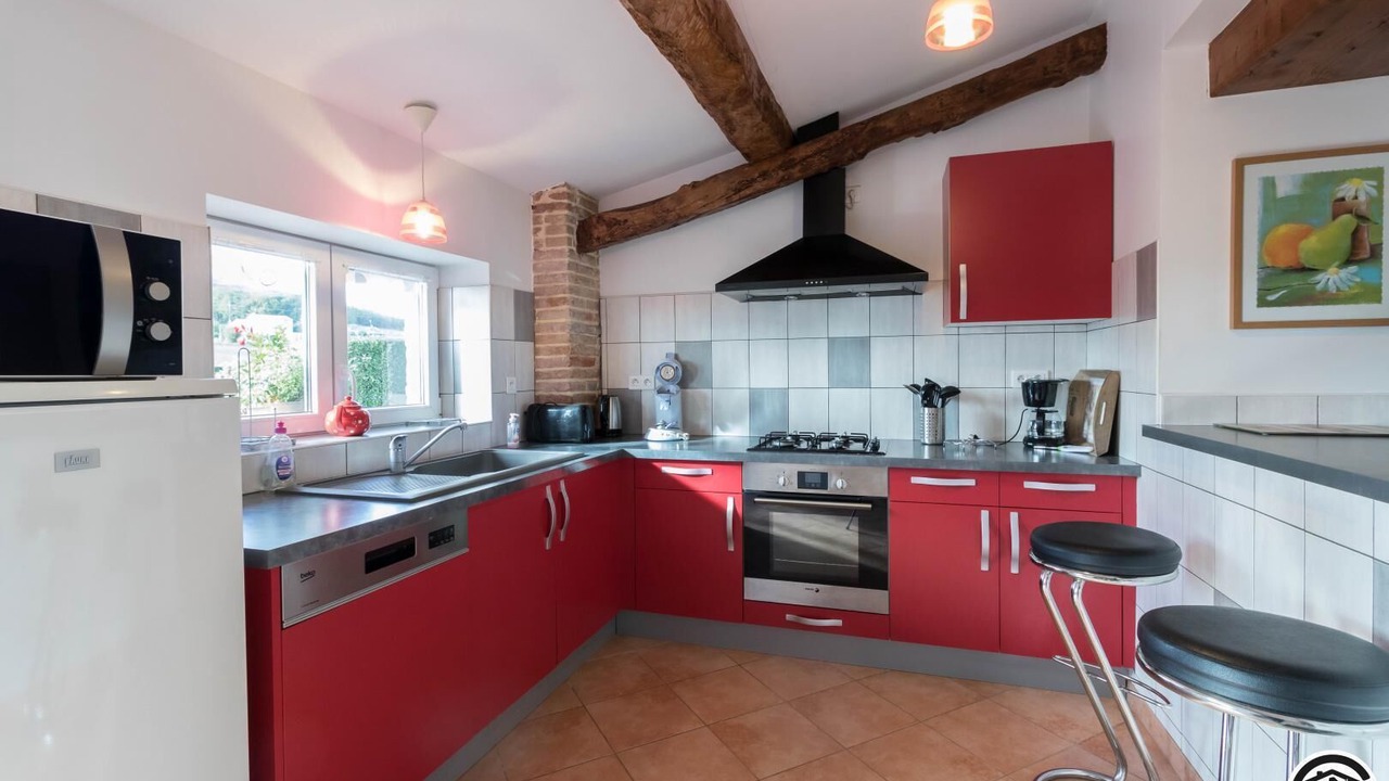 Photo of Kitchen in Beaumont-sur-Leze