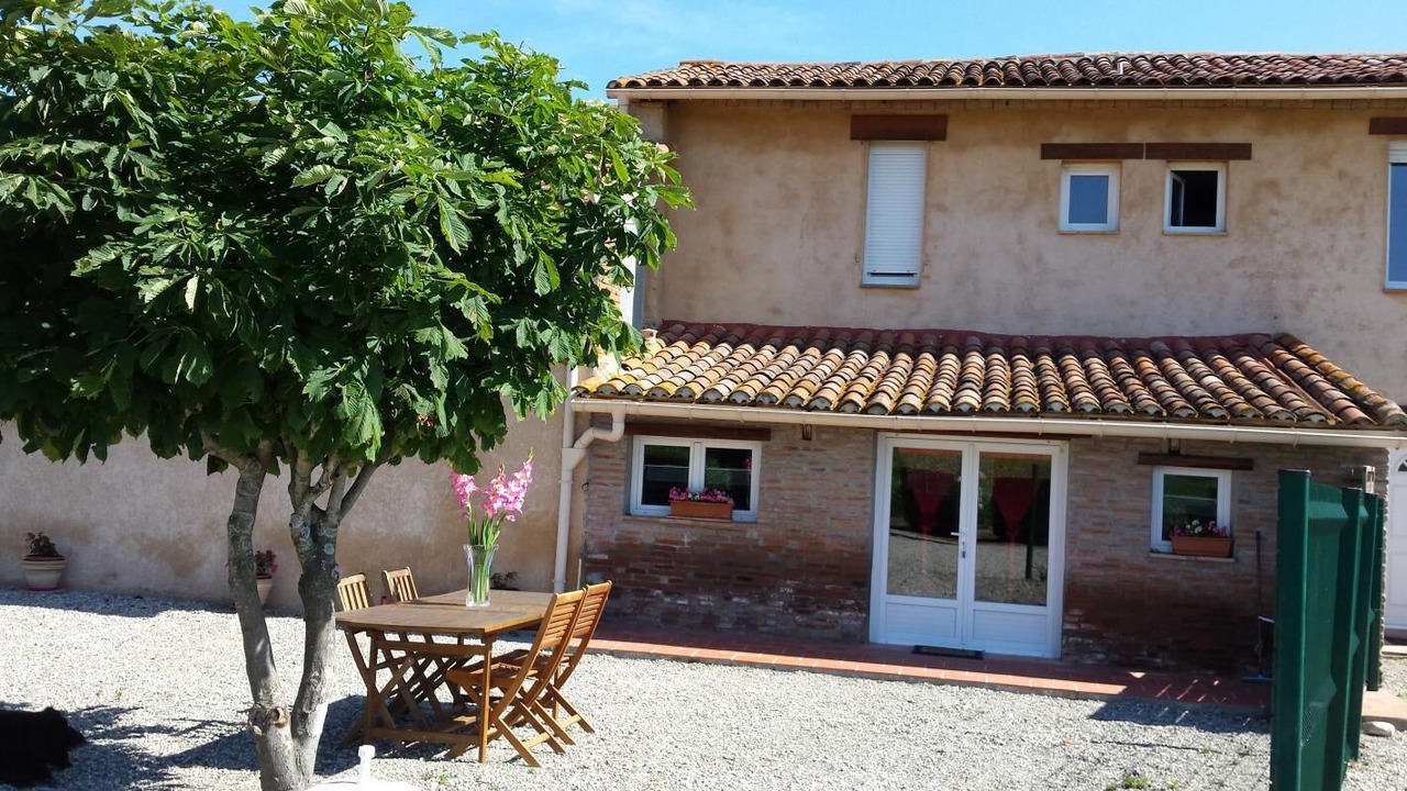 Photo of Outdoor in Beaumont-sur-Leze